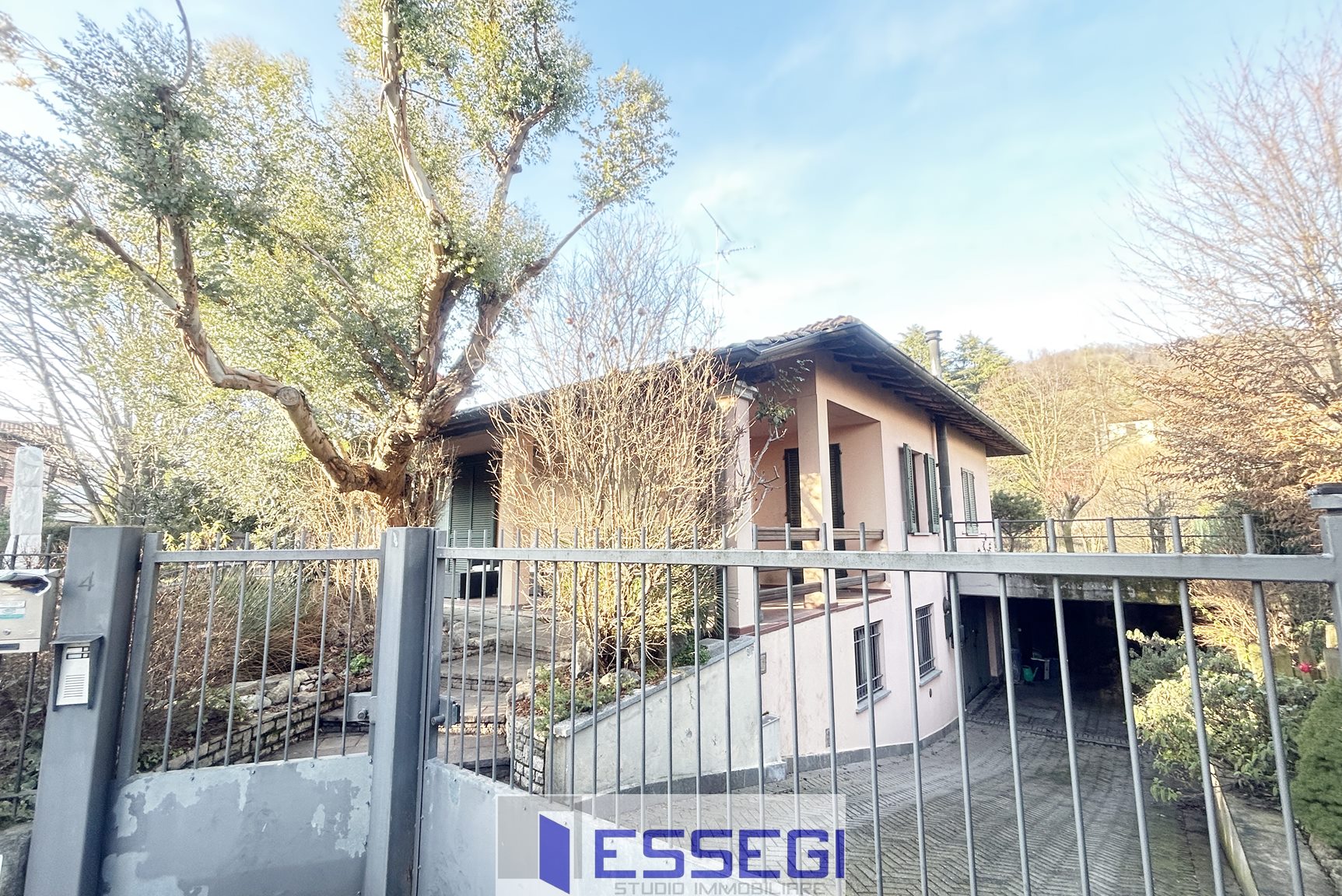ALBESE CON CASSANO Casa indipendente